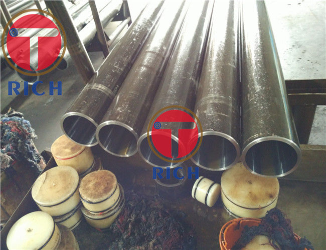 Astm A192 Boiler Carbon Seamless Steel Pipe Round Shape For High Pressure Service