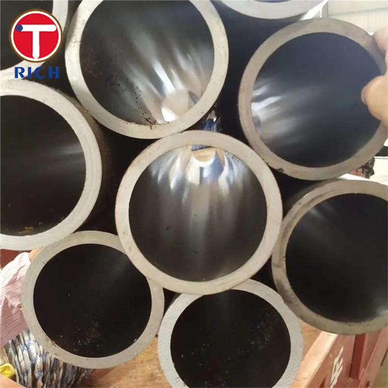 DIN 17174 St35 सर्कुलर स्टील पाइप कम तापमान सेवा के लिए निर्बाध सटीक स्टील पाइप
