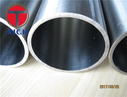 अच्छी कीमत बॉयलर और हीट-एक्सचेंजर्स के लिए ASTM A213 स्टेनलेस फेरिटिक और ऑस्टेंटिक मिश्र धातु स्टील पाइप ऑनलाइन